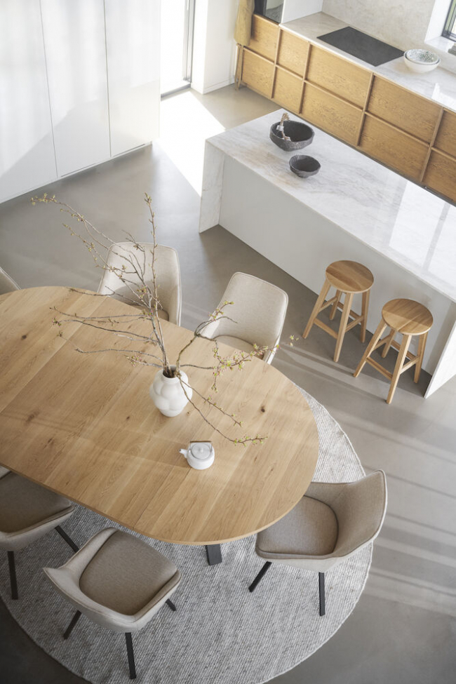 Spisebord 'Maddock' Rund 135cm - Eg